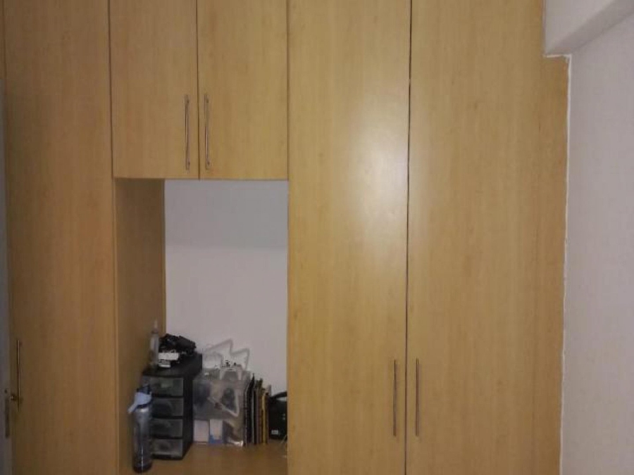 1 Bedroom Property for Sale in Zonnebloem Western Cape